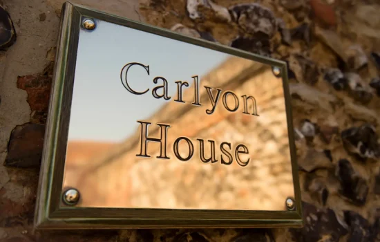 Carlyon